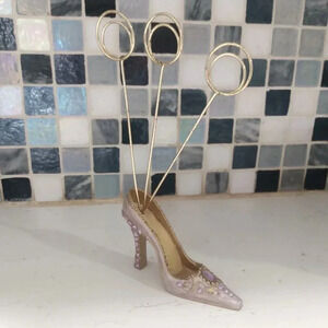 Vintage heeled card holder